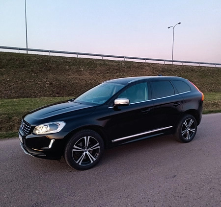 Volvo XC 60 cena 97500 przebieg: 76000, rok produkcji 2017 z Pilawa małe 436